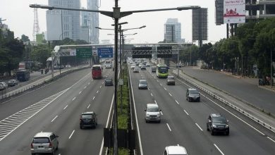 Photo of Volume Kendaraan Jakarta Turun 25 Persen